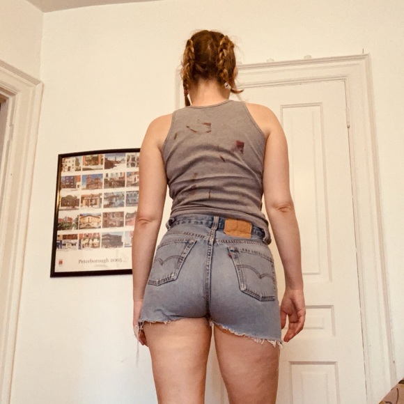 Vintage Levi 501 cutoffs - Picture 2 of 5